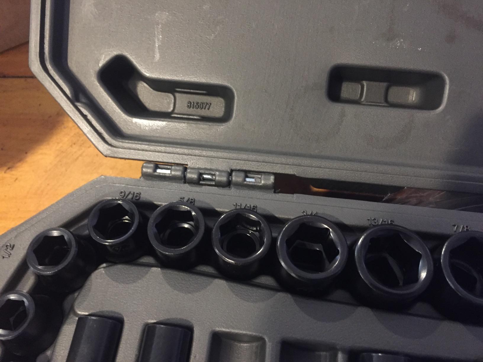 GEARWRENCH 84947N – djupa hylsor med lasergraverade storleksmarkeringar